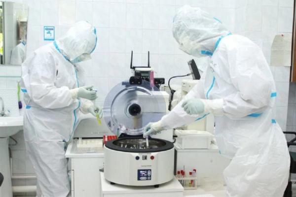 Ради эксперимента ученый заразился коронавирусом во второй раз