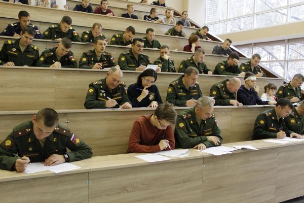 27 октября новосибирцы активно поддержали международную акцию Географический диктант