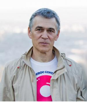 Старший научный сотрудник Государственного астрономического института имени Штернберга, доцент физического факультета МГУ, кандидат физико-математических наук Владимир Сурдин