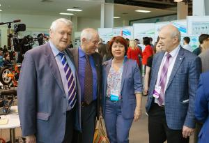 Еще одной доброй традицией Форума становится большое внимание, которое ему уделяет научное сообщество Академгородка – главный интеллектуальный ресурс Новосибирска