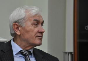   «Если производитель хочет вывести свою продукцию на рынок, то он должен заказать и оплатить не формальную, а качественную современную экспертизу и получить соответствующий гигиенический сертификат», — убежден Николай Ляхов