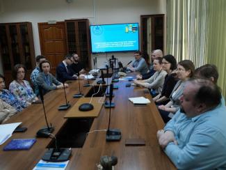 Детали взаимодействия с сургутским Центром высоких биомедицинских технологий обсудили на совещании в Институте цитологии и генетики СО РАН