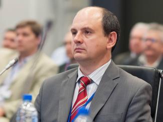 В Институте катализа им. Г.К. Борескова СО РАН разработана технология получения сверхвысокомолекулярного полиэтилена, имеющего широкие спектры применения в экстремальных условиях Арктики