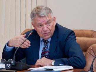Премия вручена за прорывную разработку новых катализаторов в области нефтепереработки и возобновляемых источников энергии, внесших принципиальный вклад в развитие энергетики будущего